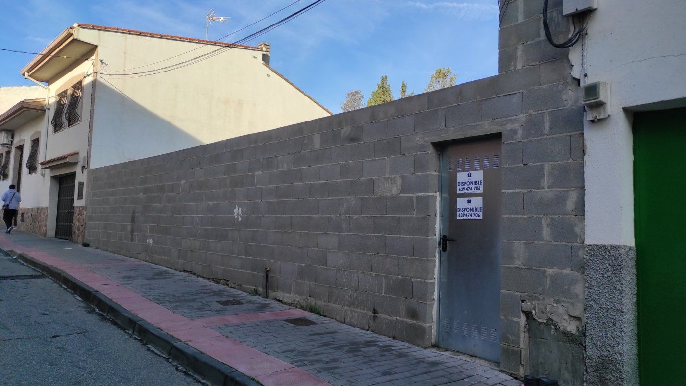 Parkplatz von Gebaude zum Verkauf in Ciempozuelos