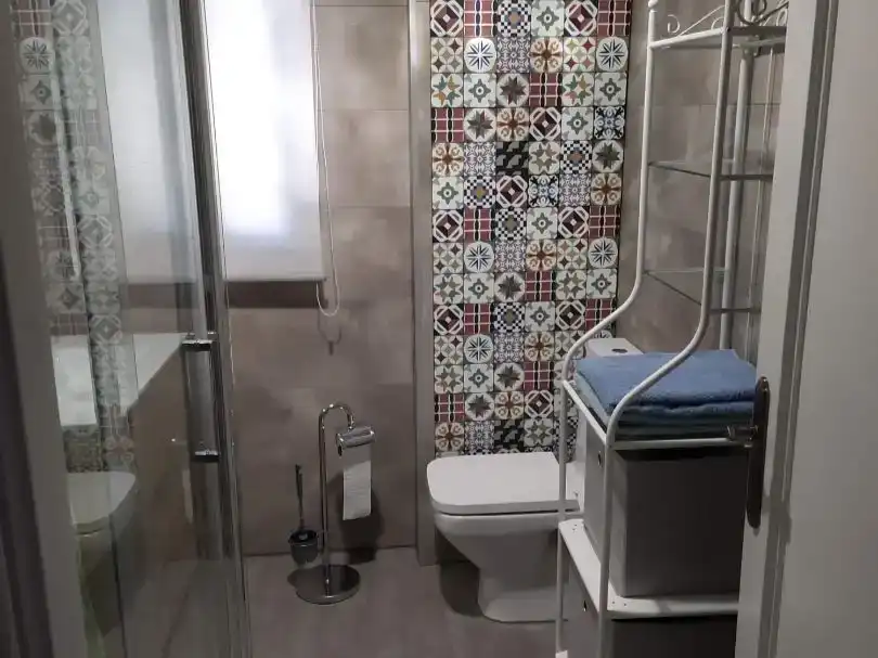 Bany de Pis en venda en  Granada Capital amb Aire condicionat