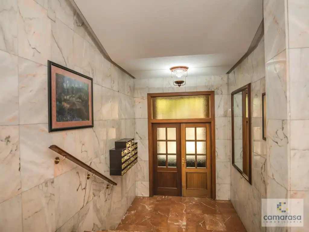 Piso en venta en Ávila con Calefacción y Terraza