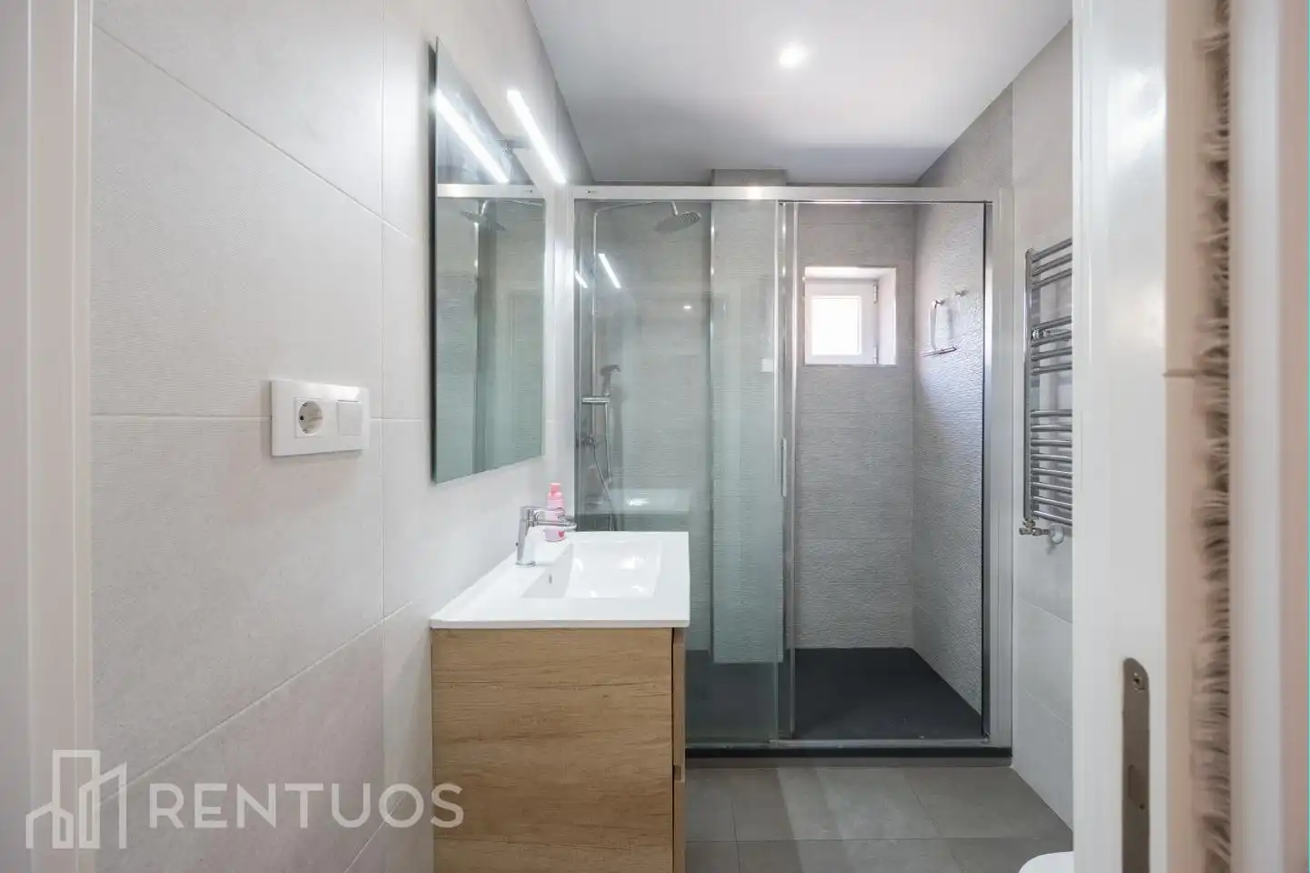 Flat with lift to rent in Calle de Valdevarnes, imagen 19