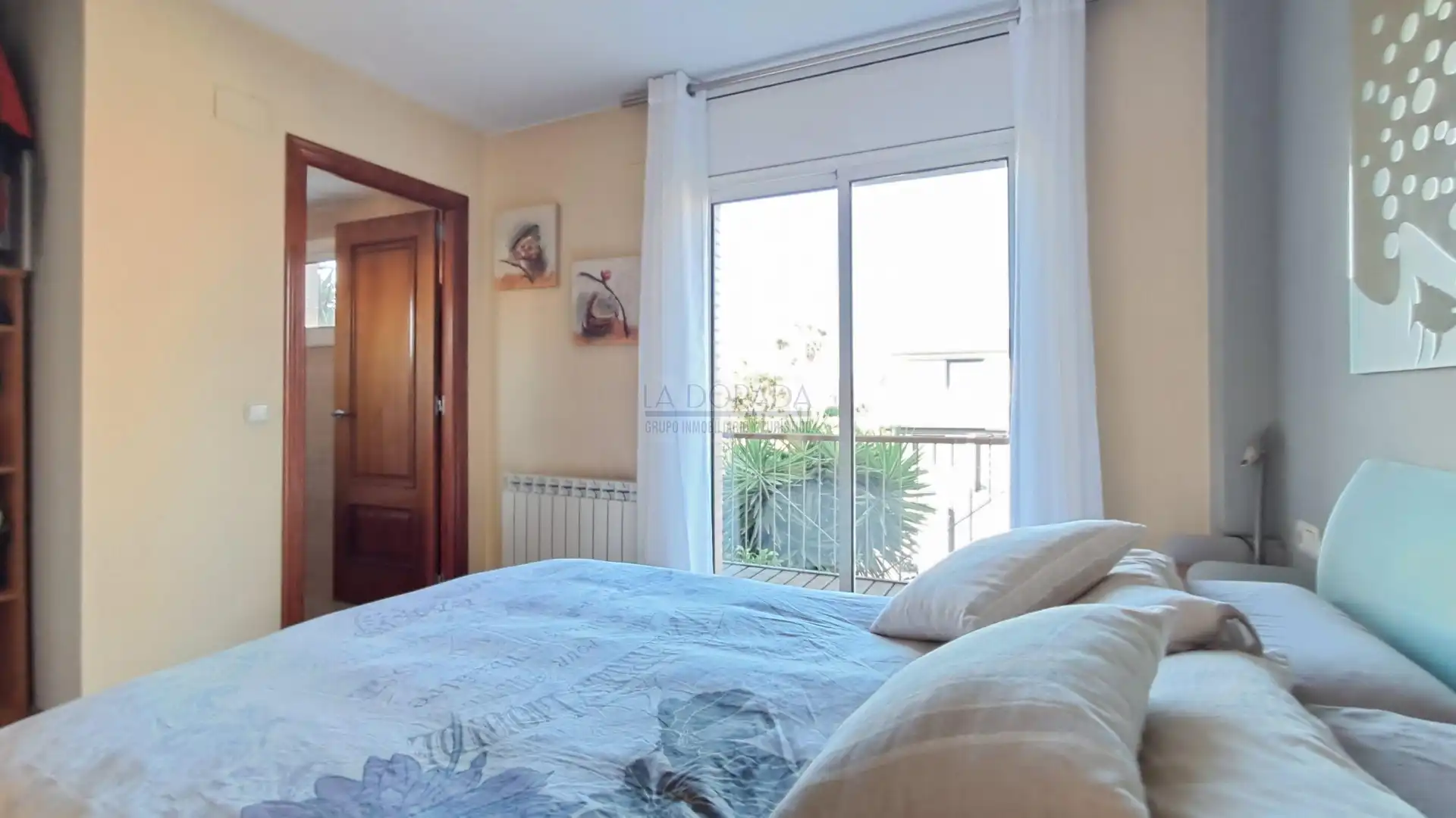 Adosado con terraza en venta en Carrer Belgrad, imagen 16