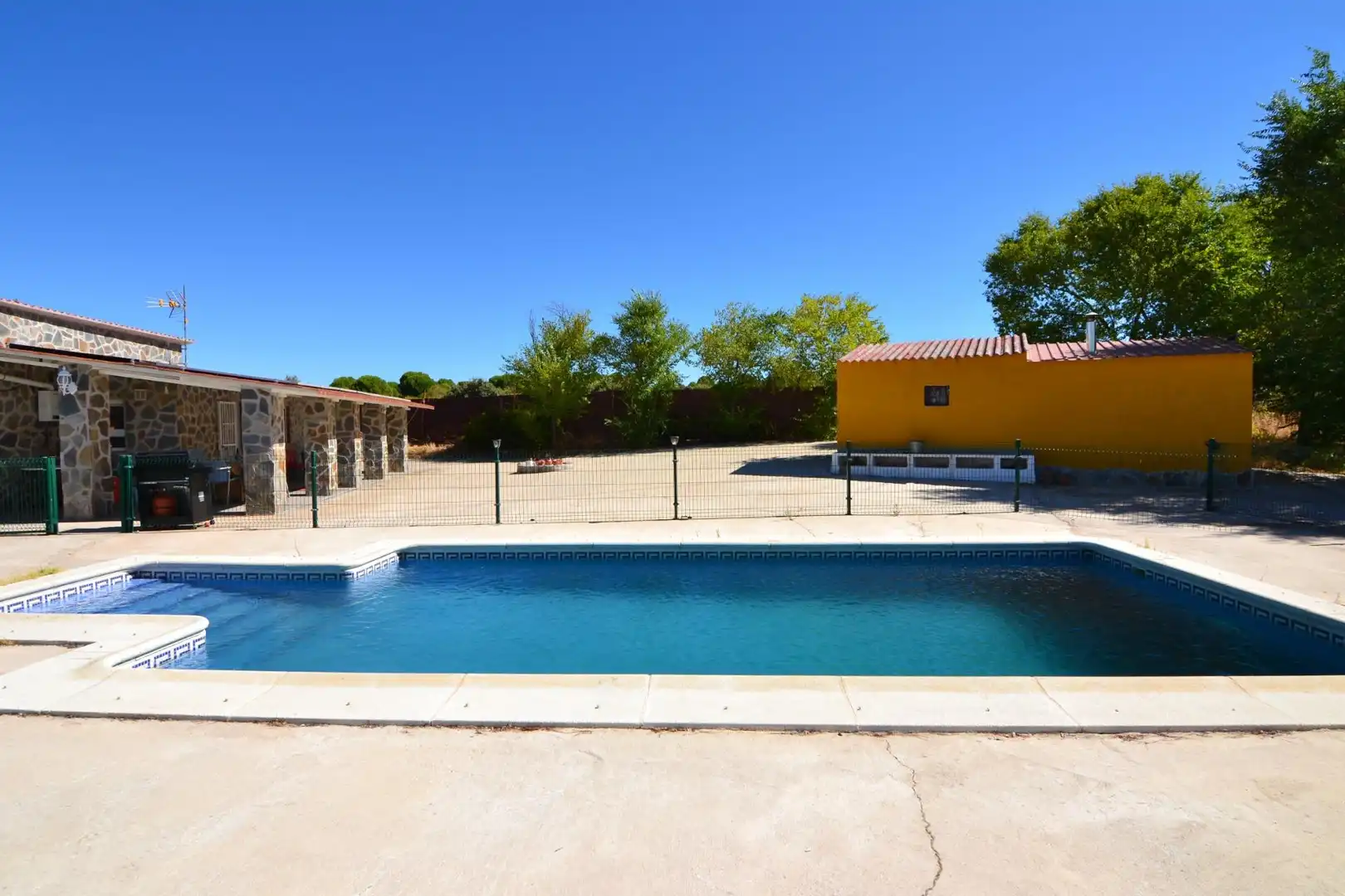 Casa rústica amb piscina en venda a Camino Almorox, imagen 10