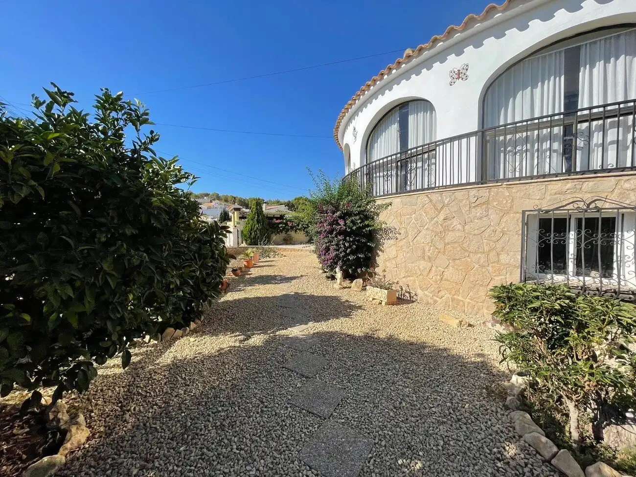 Vista exterior de Casa o chalet en venta en L'Alfàs del Pi con Calefacción, Jardín privado y Terraza