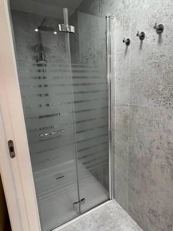 Badezimmer von Dachboden zur Miete in Ortigueira, A Coruña