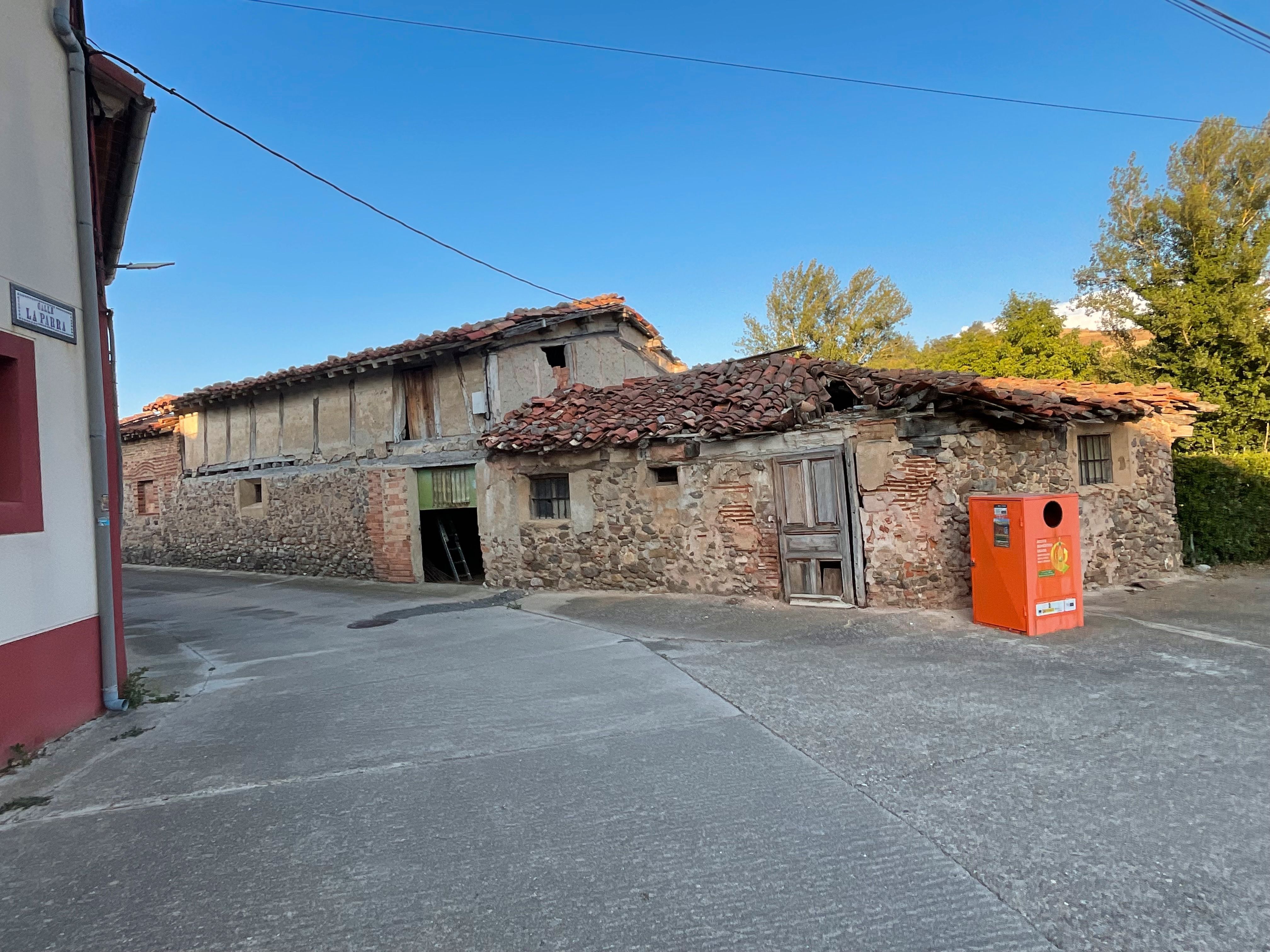 Exterior view of Single-family semi-detached for sale in Villarta-quintana  with Private garden