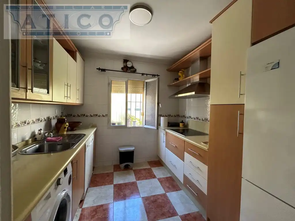 Küche von Wohnung zum Verkauf in Sevilla