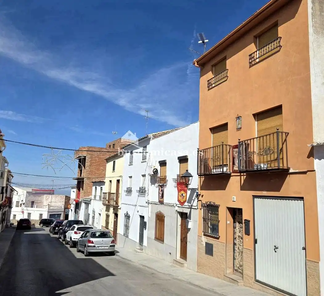 Terraced house for sale in Calle San Pablo 15