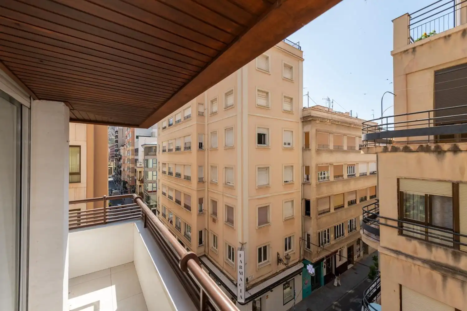 Vista exterior de Pis en venda en Alicante / Alacant amb Aire condicionat i Terrassa