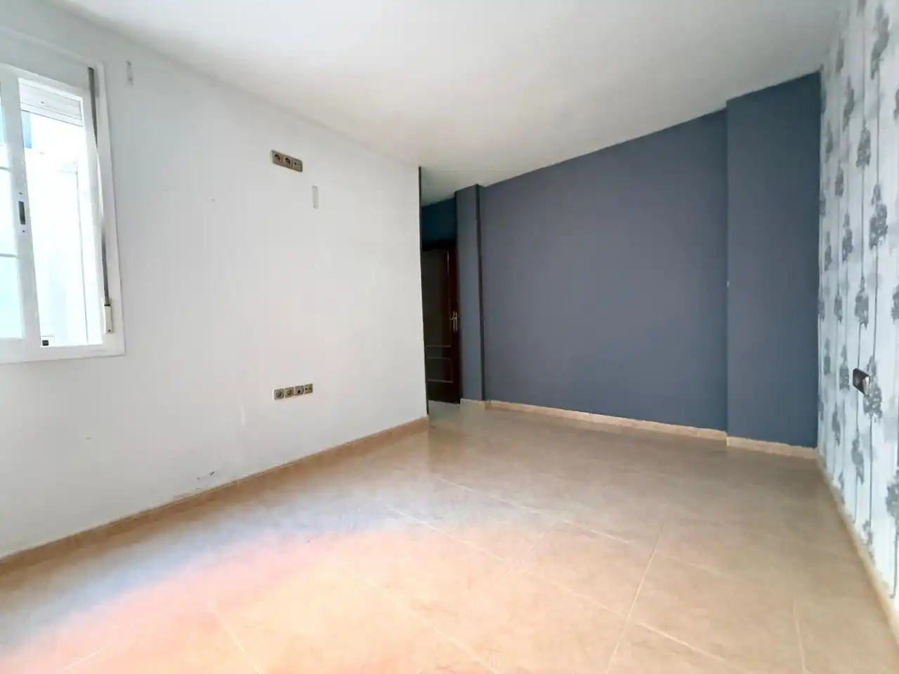 Flat for sale in Melilla