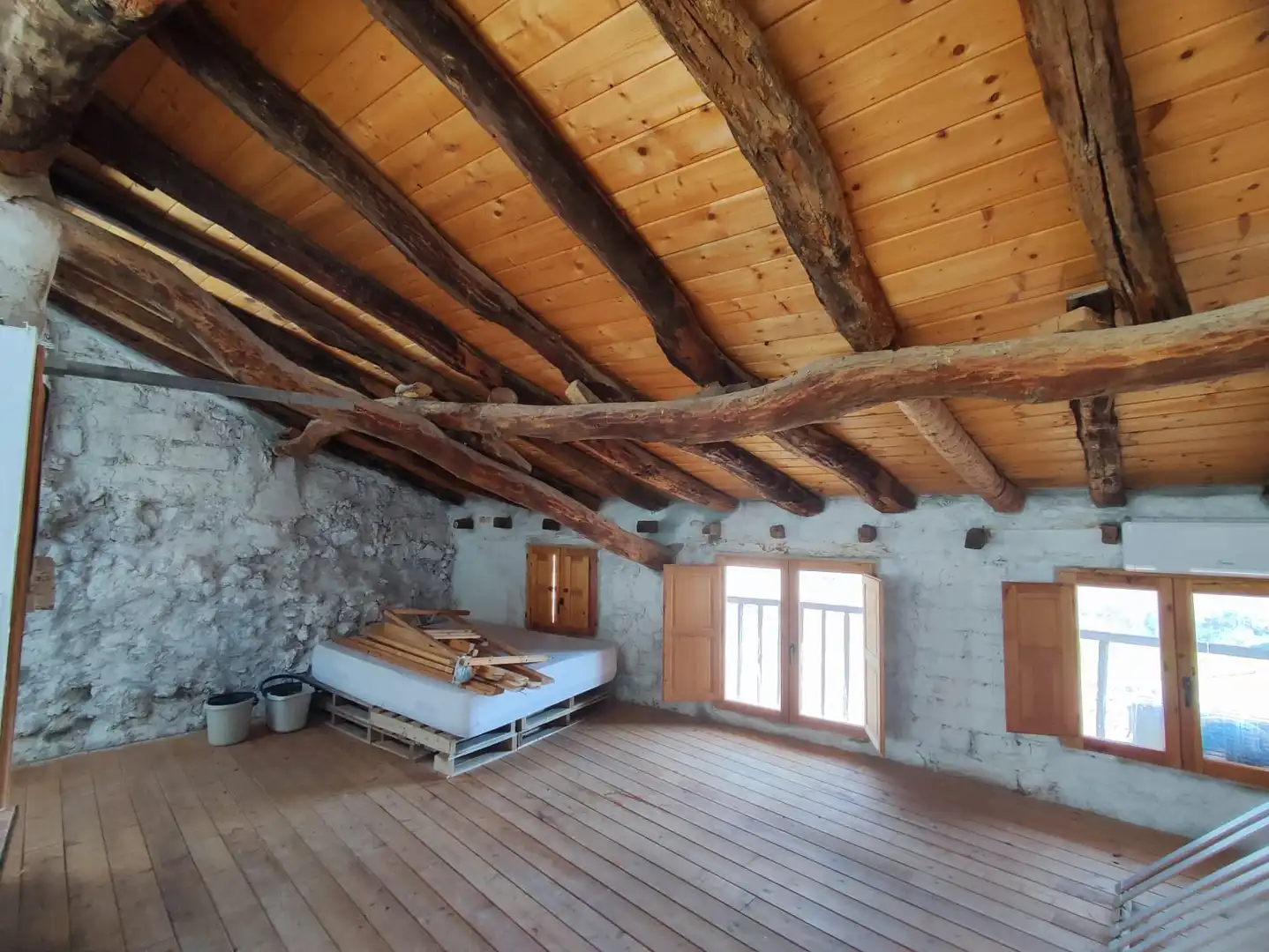Finca rústica en venda en Graus amb Aire condicionat i Balcó