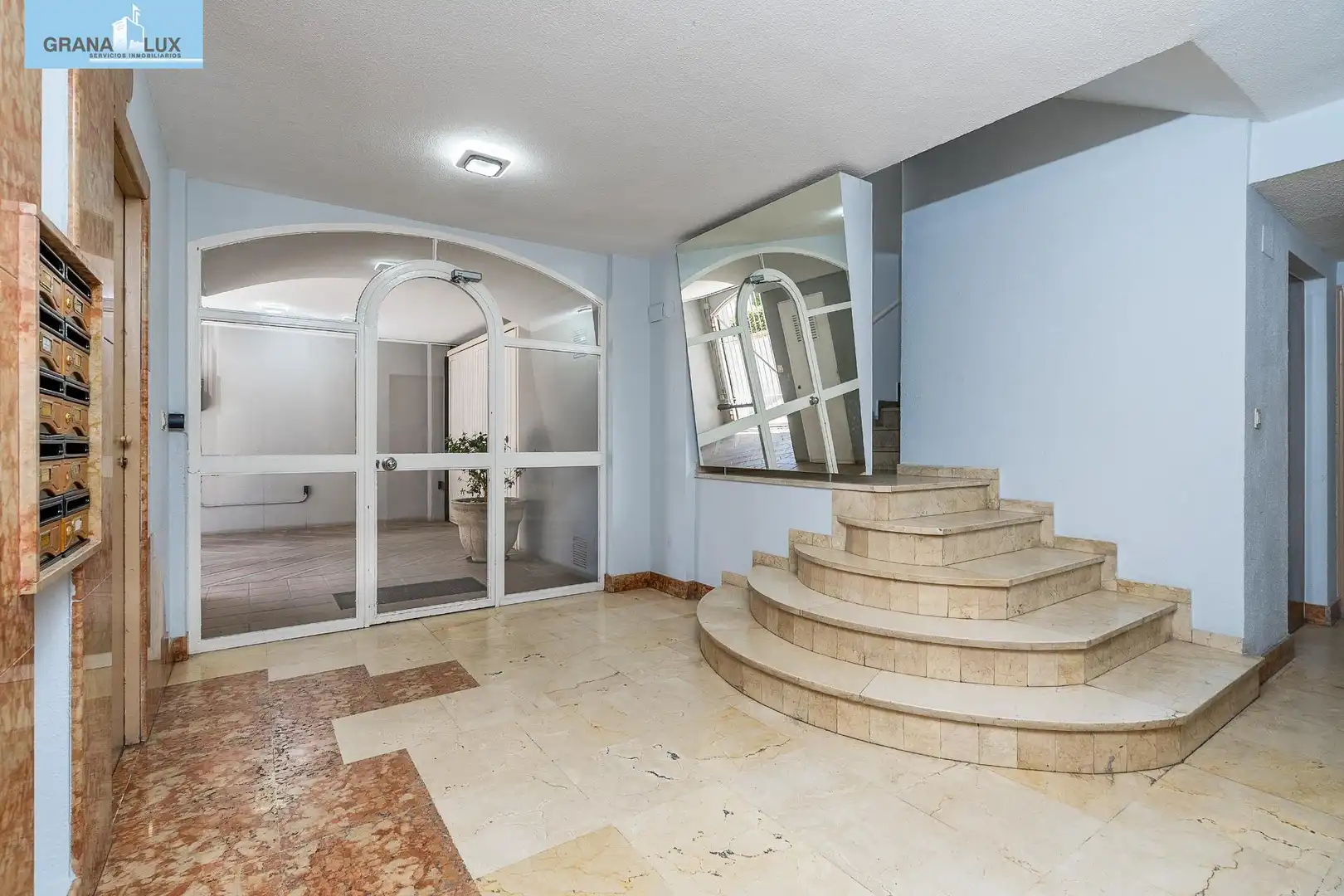 Piso con ascensor en venta en Calle del Cerro de los Machos, imagen 32