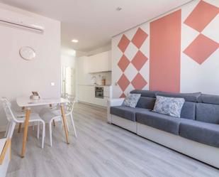 Living room of Flat to rent in  Sevilla Capital  with Air Conditioner and Terrace