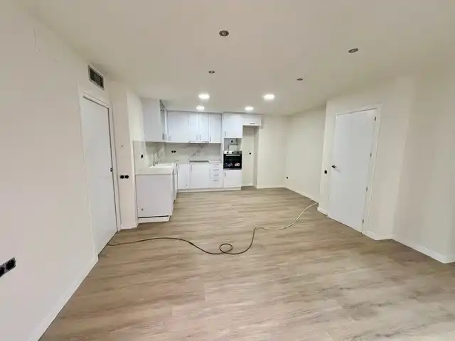 Planta baja en venta en Canovelles con Aire acondicionado, Calefacción y Parquet