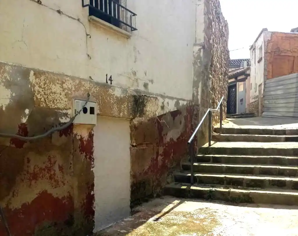 Vista exterior de Casa o xalet en venda en Alcañiz