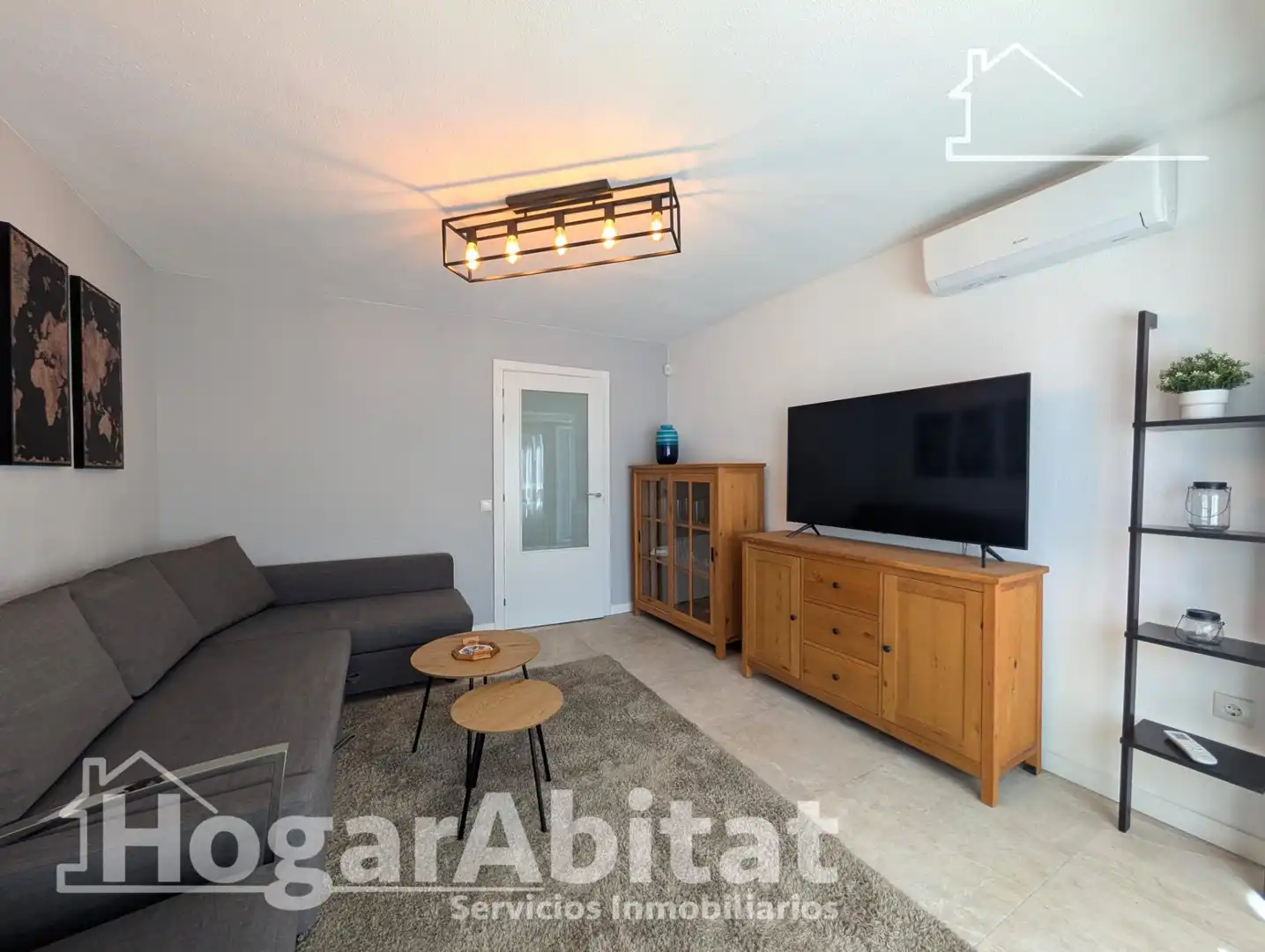 Sala d'estar de Pis en venda en Alicante / Alacant amb Aire condicionat, Calefacció i Moblat