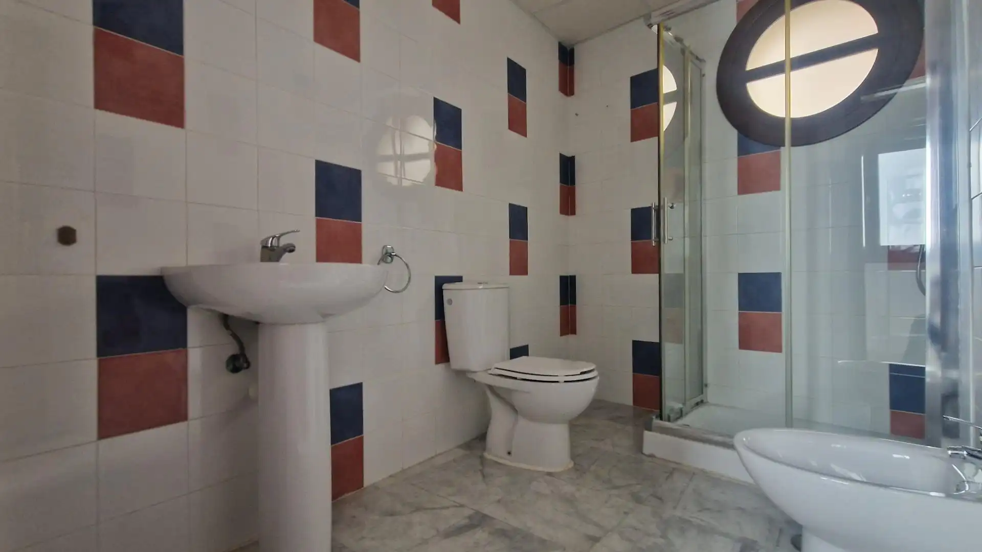 Baño de Piso en venta en Jerez de la Frontera con Aire acondicionado, Calefacción y Balcón