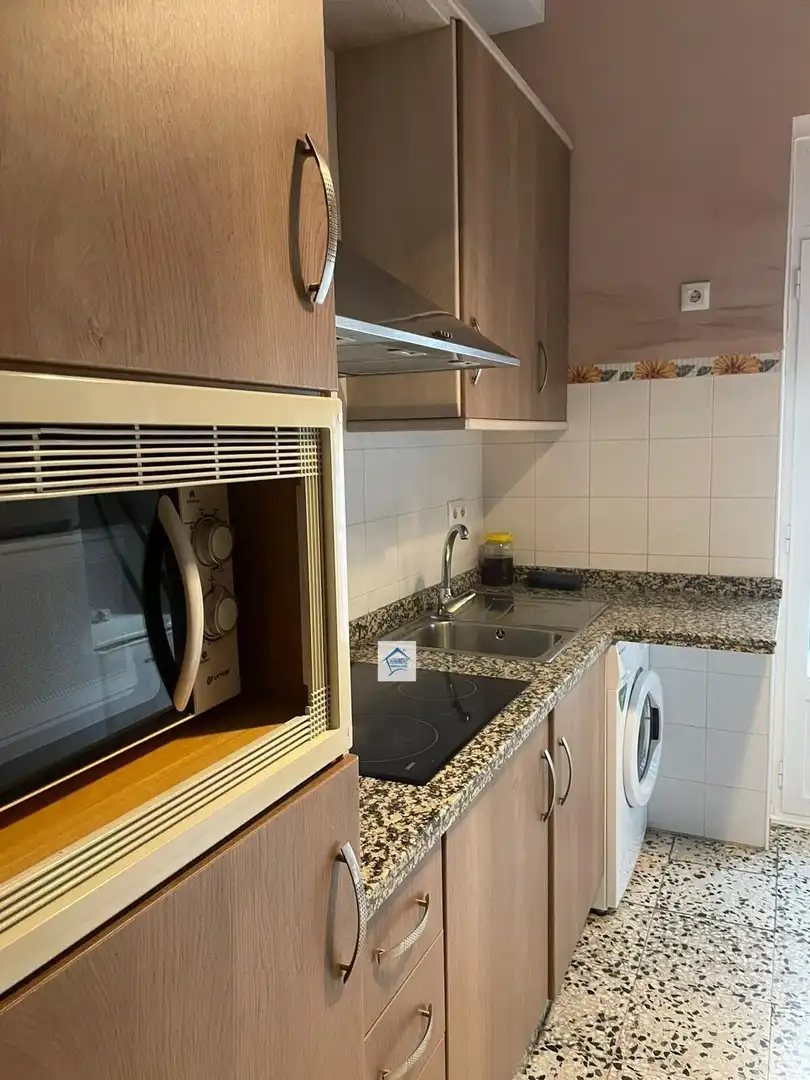 Piso en alquiler en Centro, imagen 2