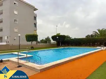 Apartamento con piscina en venta en Pueblo