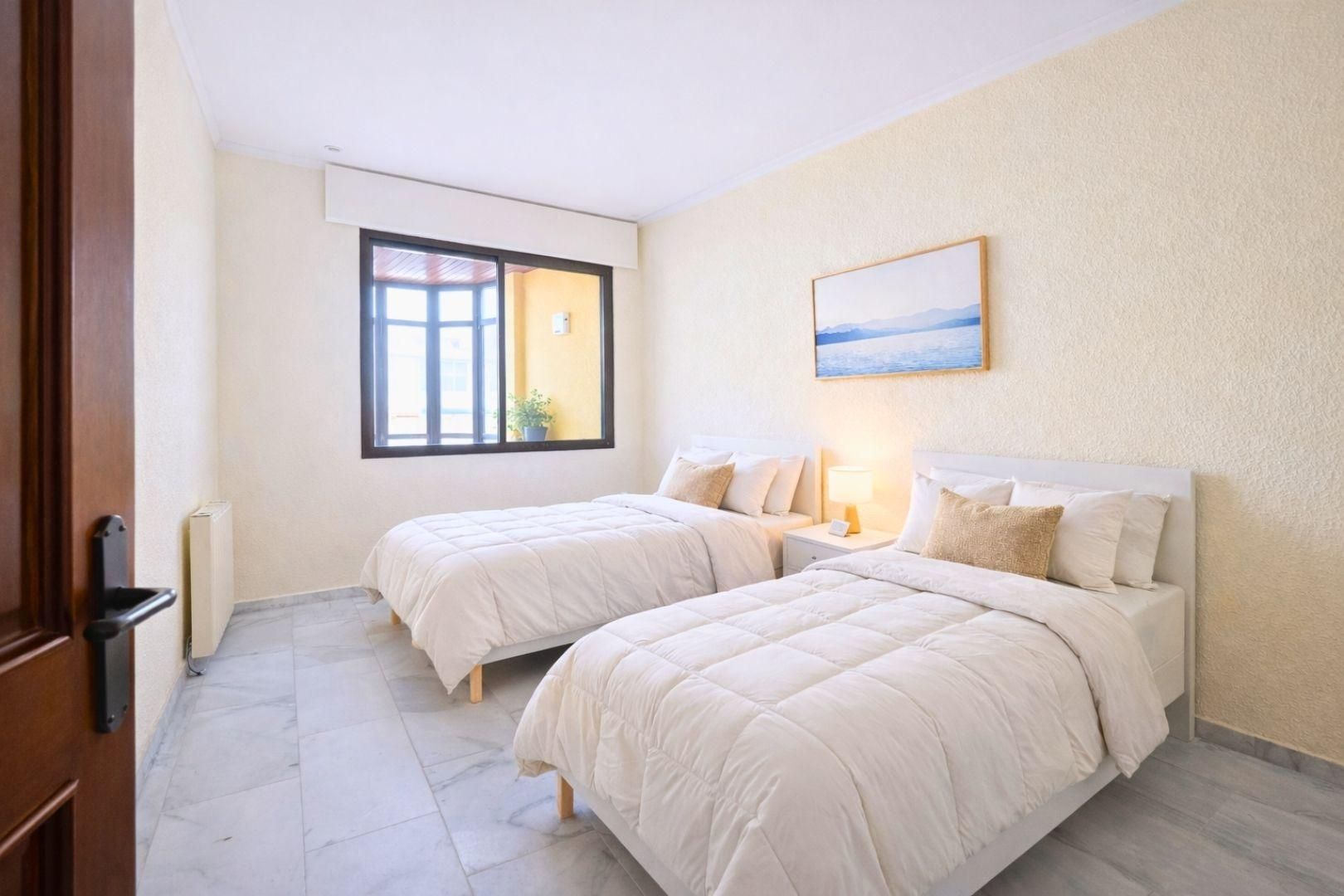 Bedroom of Apartment for sale in Marbella  with Terrace and Community pool