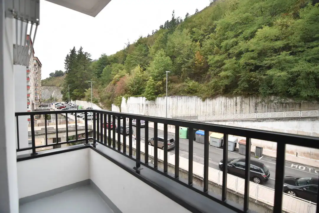 Balcony of Flat for sale in Eibar  with Heating, Furnished and Balcony