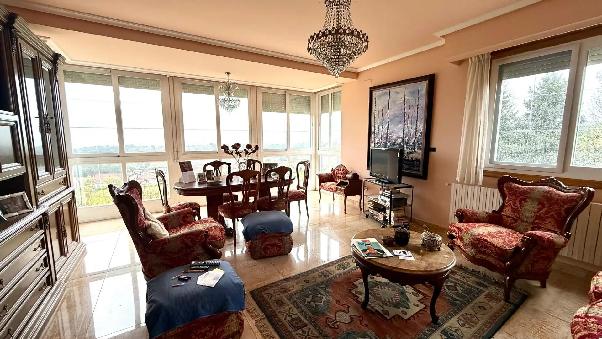 Living room of Country homes for sale in Toén  with Private garden, Storage room and Swimming Pool
