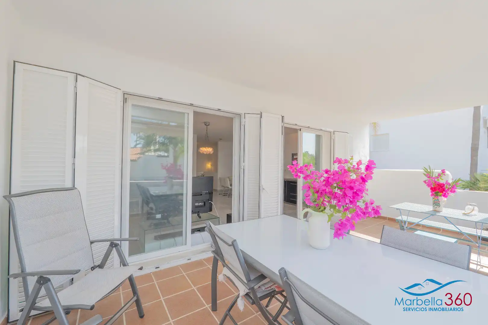 Terrassa de Casa adosada en venda en Marbella amb Aire condicionat, Jardí privat i Terrassa