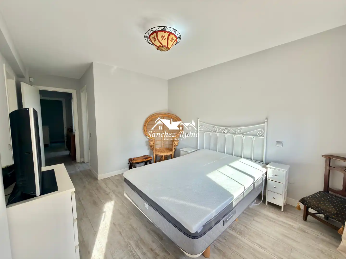Dormitori de Casa adosada de lloguer en Galapagar amb Calefacció, Jardí privat i Parquet