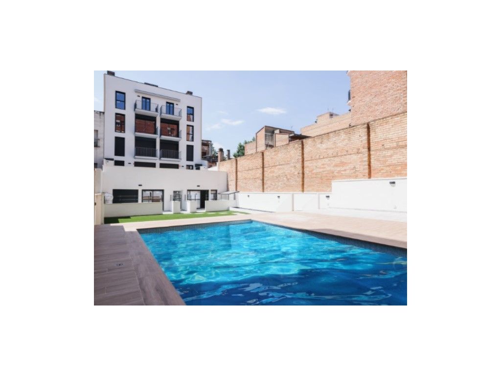 Piscina de Loft en venta en Sant Boi de Llobregat