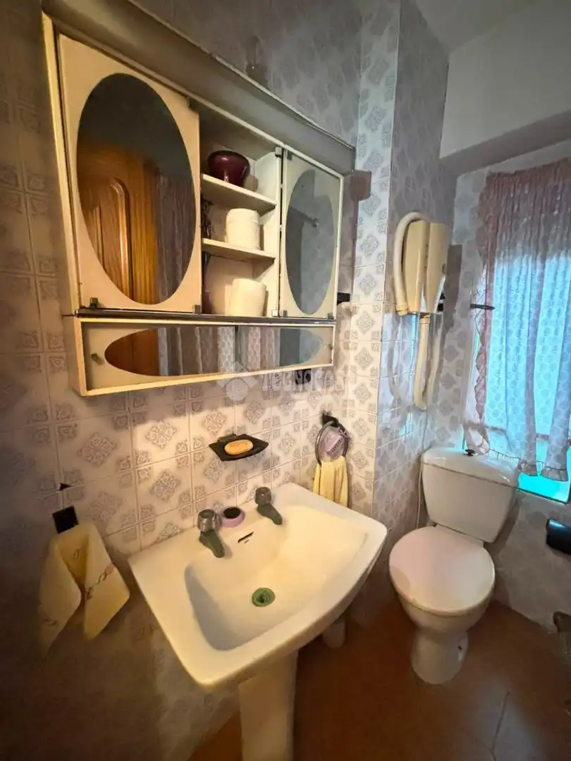 Badezimmer von Wohnung zum Verkauf in Andújar