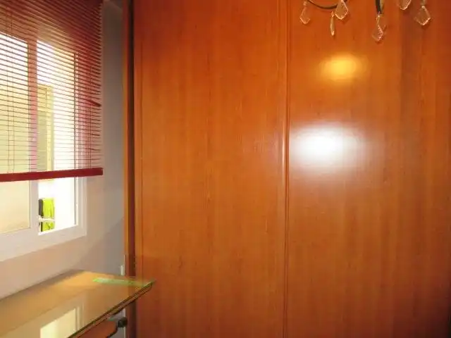 Dormitori de Pis de lloguer en Granada amb Moblat