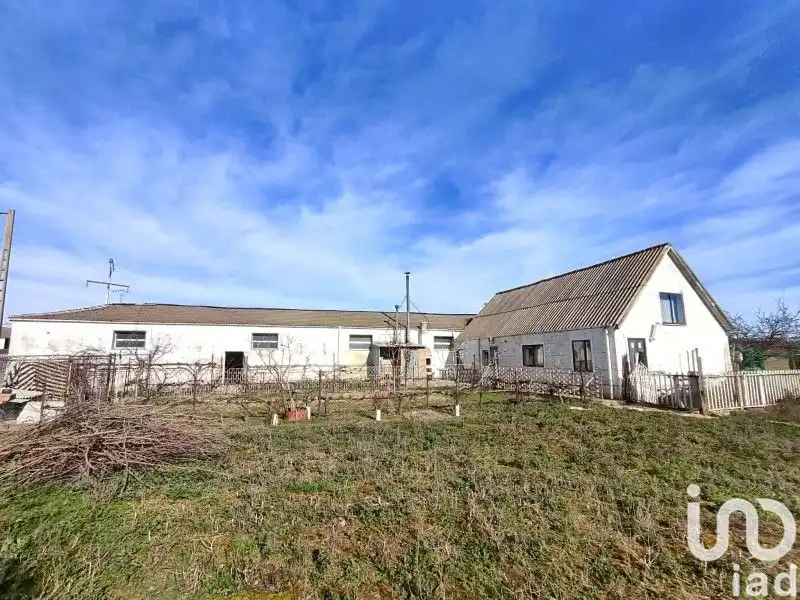 Vista exterior de Casa o chalet en venta en Riego de la Vega con Calefacción