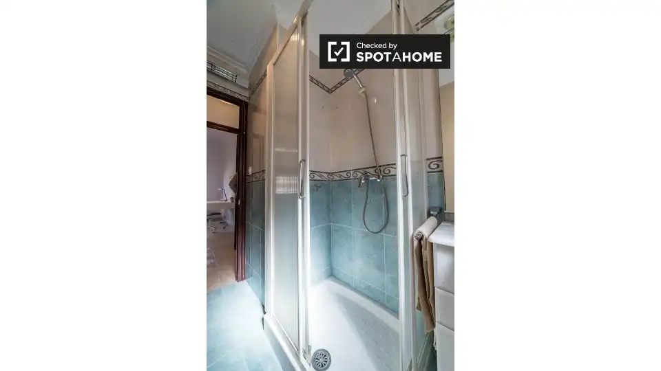 Room in Camí Fondo