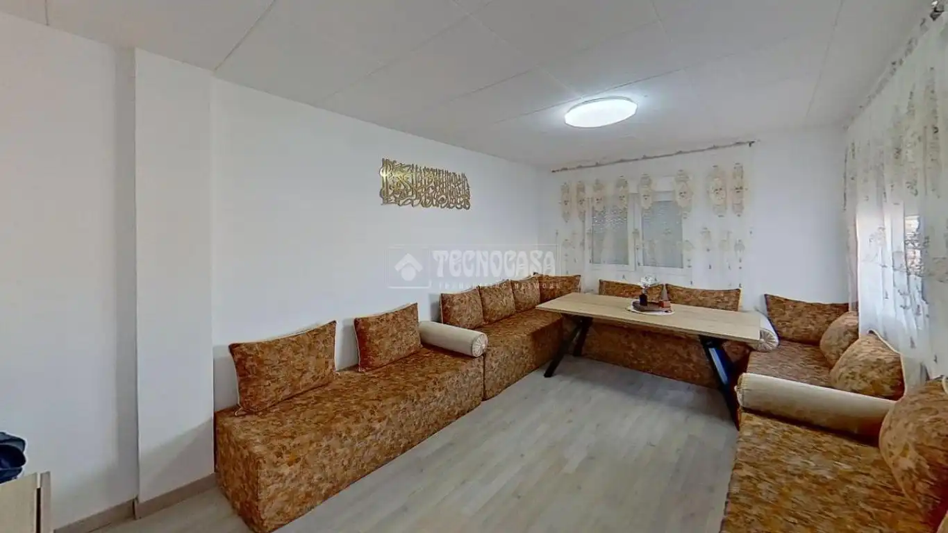 Sala de estar de Piso en venta en Manresa con Terraza y Balcón