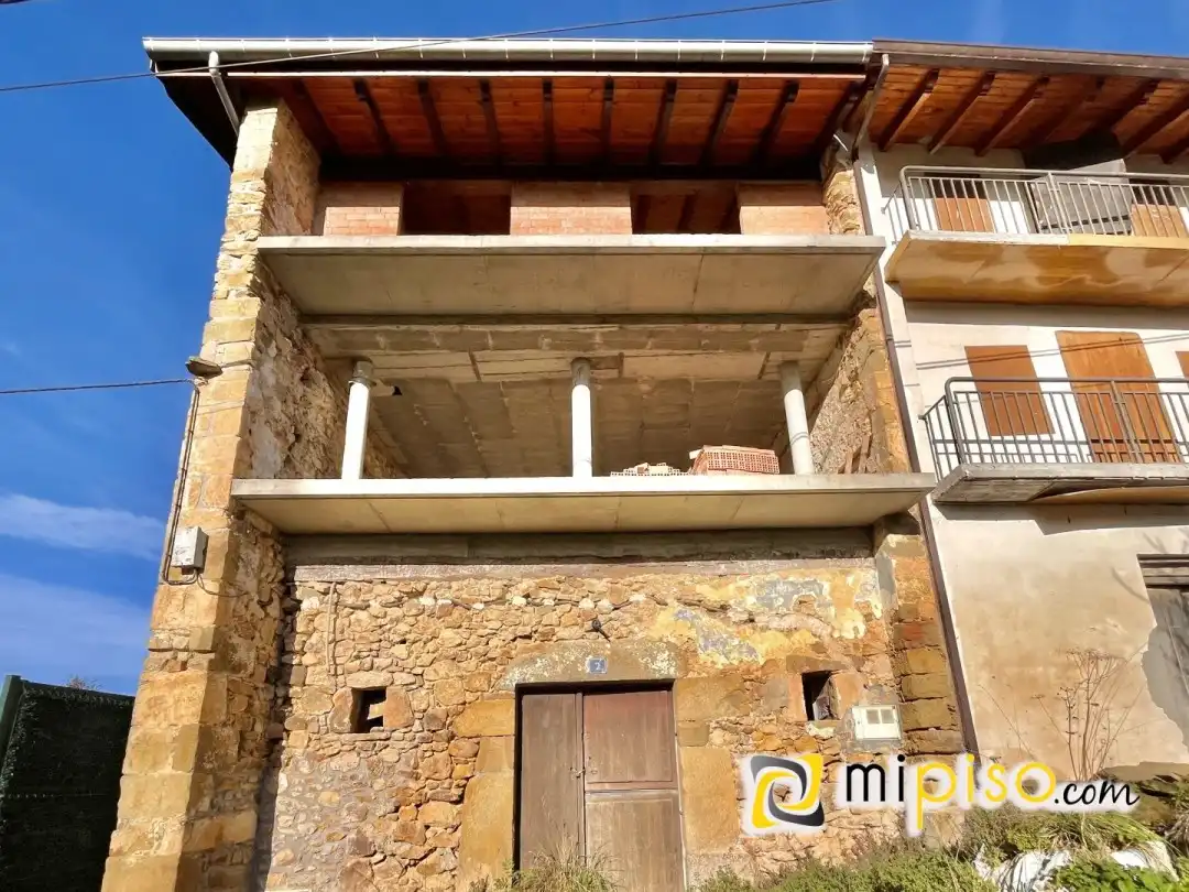 Vista exterior de Casa o chalet en venta en Laredo con Calefacción, Jardín privado y Terraza
