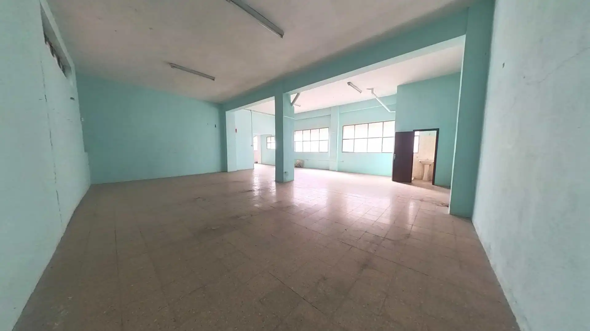 Business premises for sale in Carrer Músic Gonçal Blanes, Alcoi, Spain 7, imagen 3