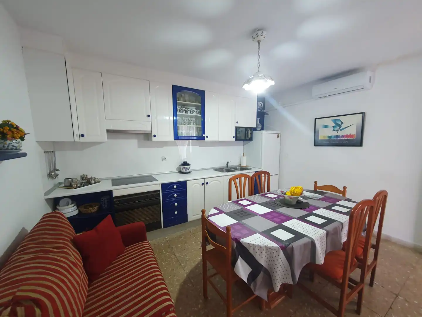 Cocina de Casa o chalet en venta en Argamasilla de Calatrava con Aire acondicionado, Jardín privado y Trastero