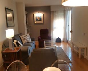 Sala d'estar de Pis de lloguer en  Zaragoza Capital amb Aire condicionat, Calefacció i Moblat