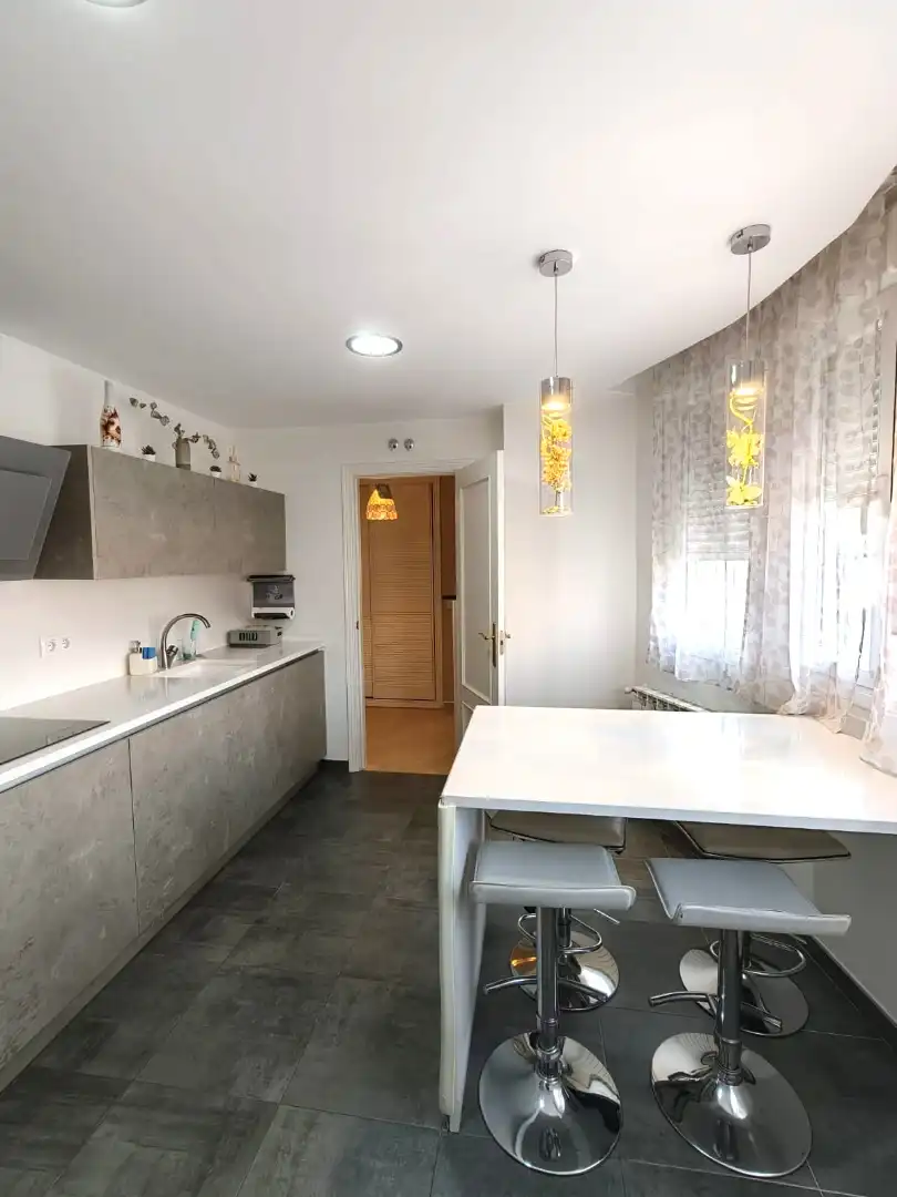 Cuina de Casa o xalet en venda en Valdemoro amb Aire condicionat, Calefacció i Parquet