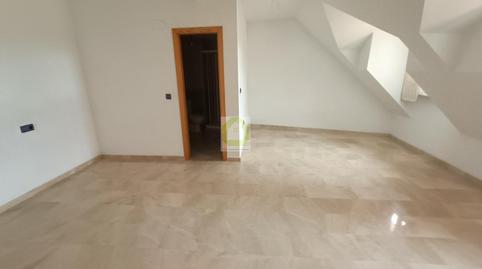 Foto 4 de Àtic en venda a Barrio de la Vega, Monachil