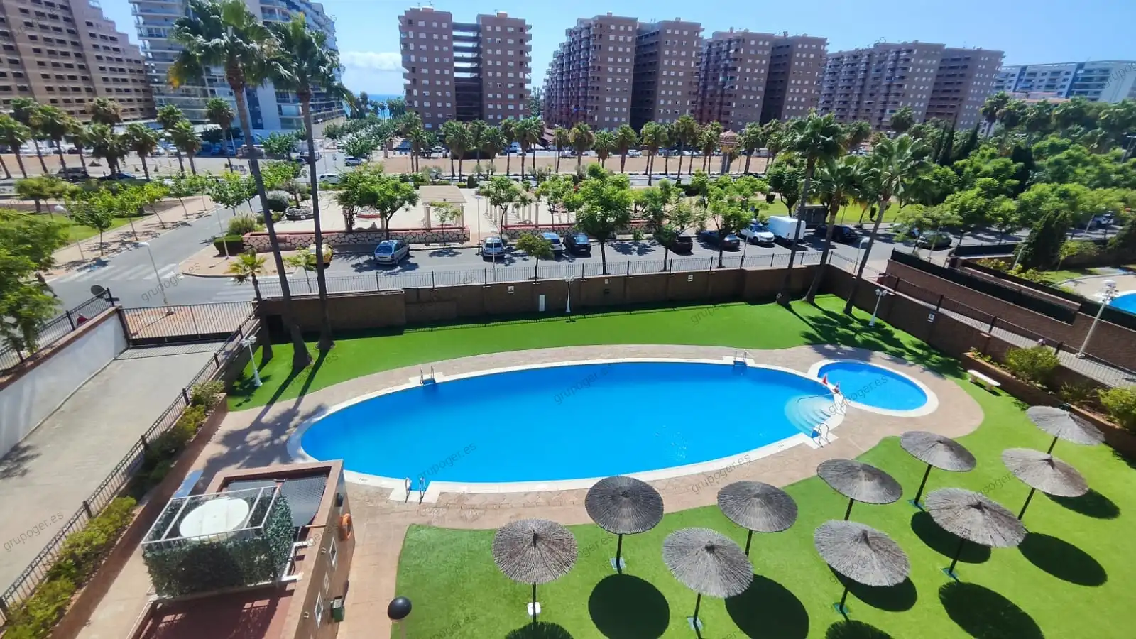 Piso con terraza en venta en Avenida Central 24, imagen 5
