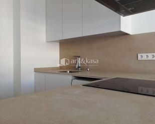 Kitchen of Flat for sale in  Valencia Capital  with Air Conditioner, Storage room and Oven