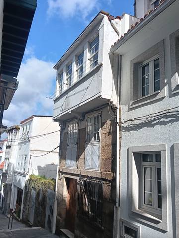 Casa adosada en Venta en Betanzos