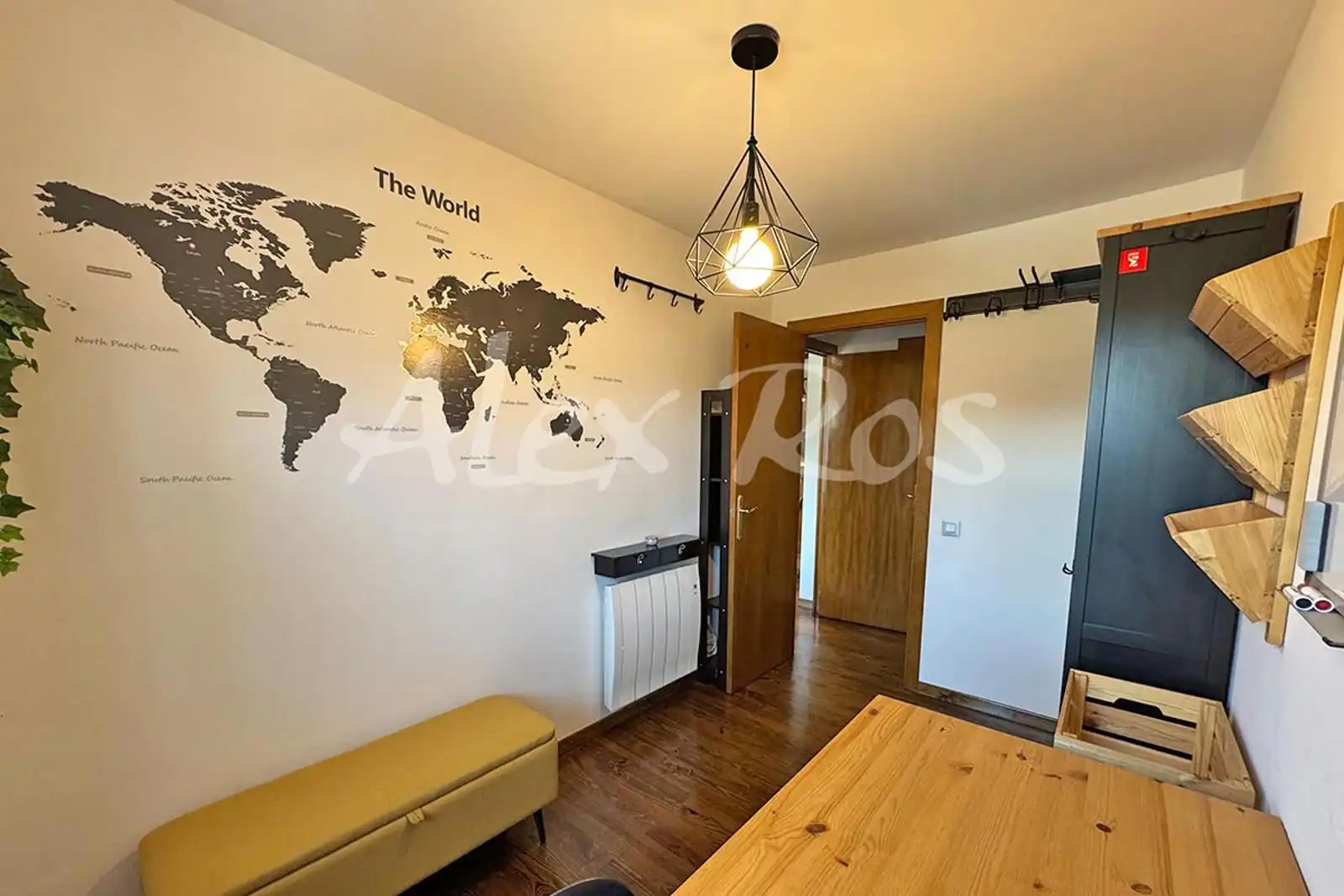 Wohnzimmer von Wohnungen zum Verkauf in Bellver de Cerdanya mit Terrasse, Abstellraum und Möbliert