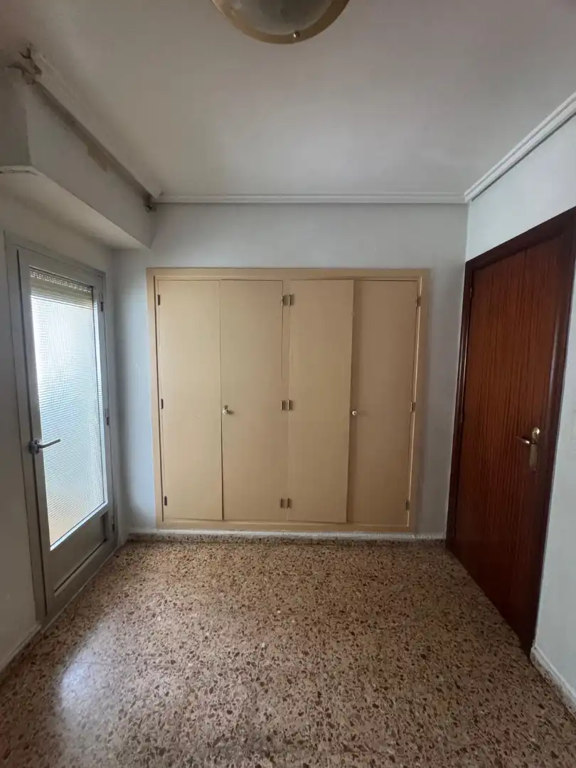 Dormitori de Pis en venda en Valencia