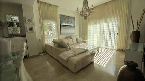 Foto 3 de Casa adosada en venda a Nuevo Bulevar, Mairena del Aljarafe