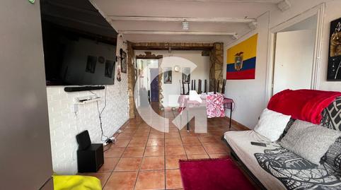 Foto 2 de Piso en venta en Av Catalunya, Les Torres, Rubí
