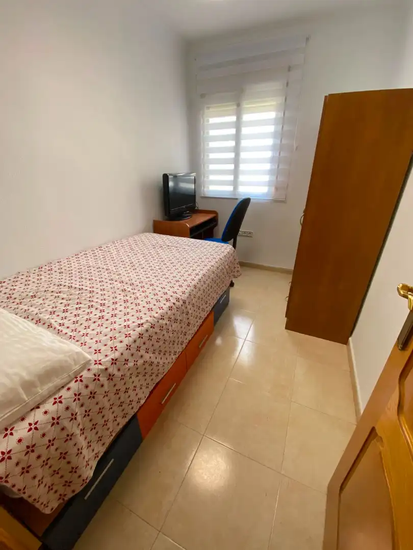 Flat for rent in Calle Mar Báltico, Los Barreros - Cuatro Santos