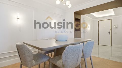 Foto 5 de Piso en venta en Mariano de Cavia, Jerónimos, Madrid Capital