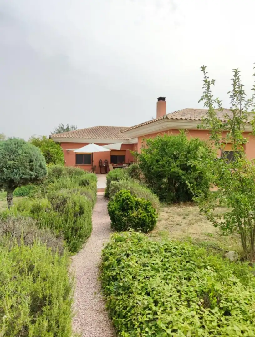 Jardí de Finca rústica en venda en Caravaca de la Cruz amb Jardí privat, Piscina i Moblat