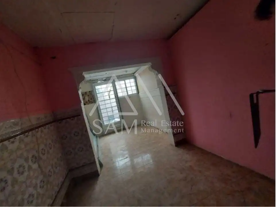 Planta baja en venta en Badalona con Balcón